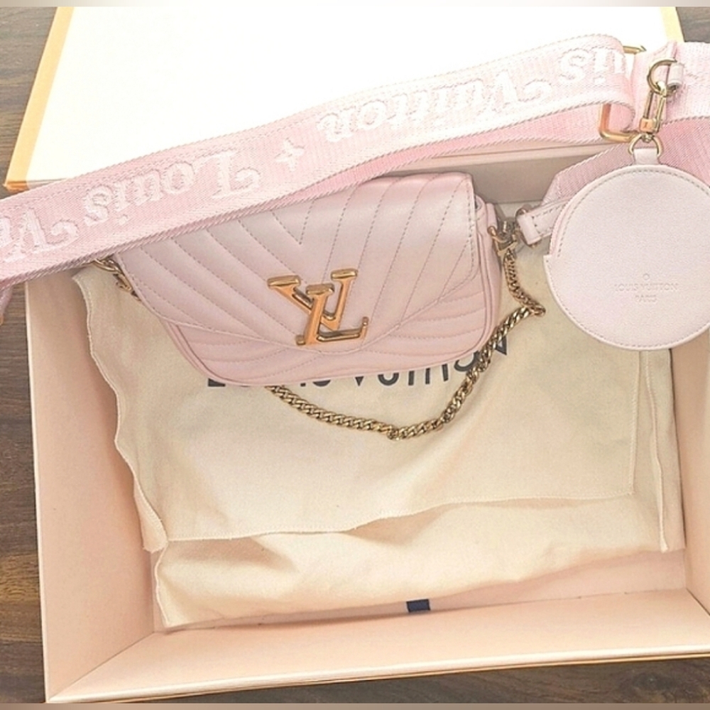 Louis Vuitton New Wave Multi Pochette